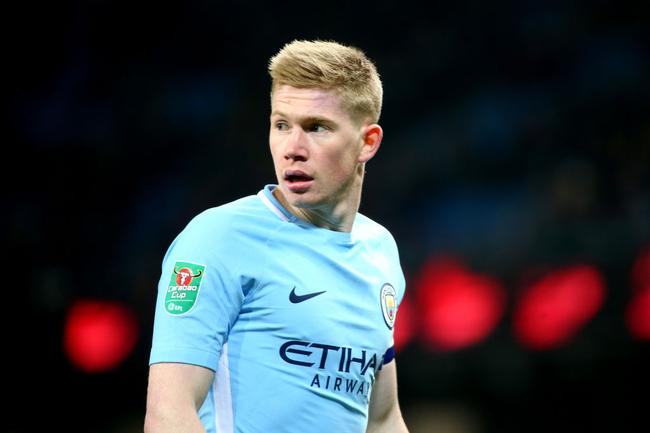 据报道，曼联欣喜若狂，签下中场球员阿莫林·阿多利斯的转会费大幅下降。