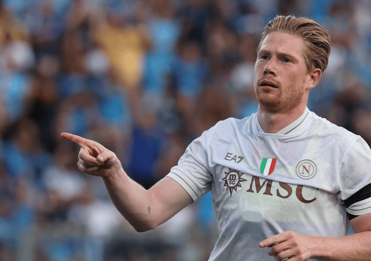 曼联英超14轮1-1战平西汉姆联，近5轮仅胜1场，阿莫林执教遇质疑，防守问题突出。